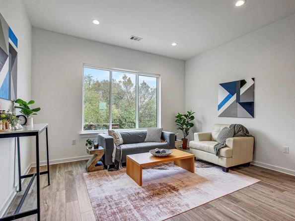 2804 S 1st ST 1108, Austin TX 78704