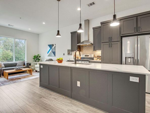 2804 S 1st ST 1108, Austin TX 78704