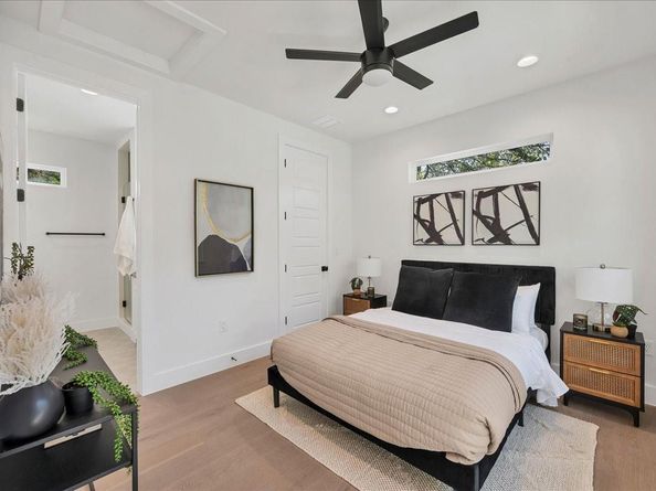 1809 Maple Ave 2, Austin TX 78702
