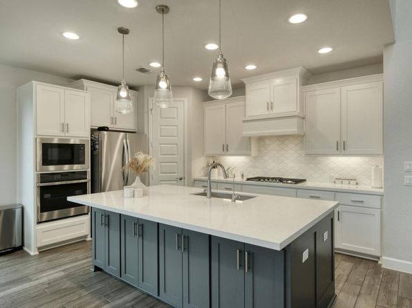 1401 Mulberry Oak LN, Georgetown TX 78628
