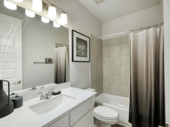 1401 Mulberry Oak LN, Georgetown TX 78628