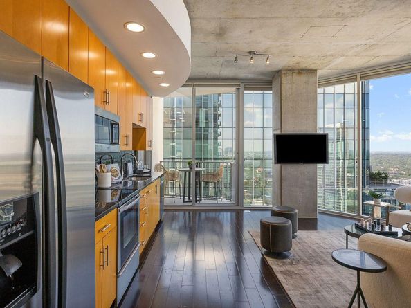 360 Nueces ST 3202, Austin TX 78701