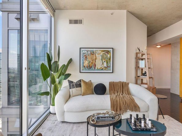 360 Nueces ST 3202, Austin TX 78701