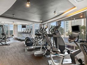 360 Nueces ST 3202, Austin TX 78701