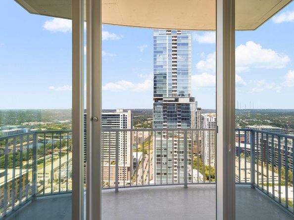 360 Nueces ST 3202, Austin TX 78701