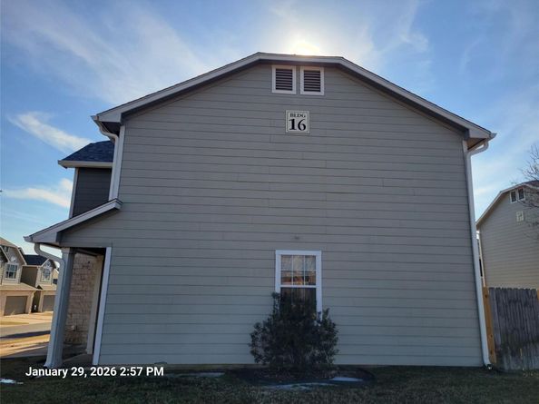 2632 Century Park BLVD 60, Austin TX 78727