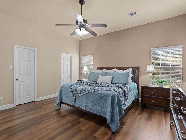 2910 S Phoenix CV, Round Rock TX 78665