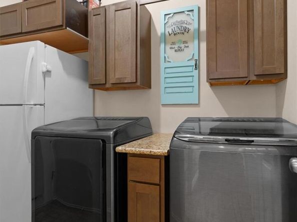 2910 S Phoenix CV, Round Rock TX 78665