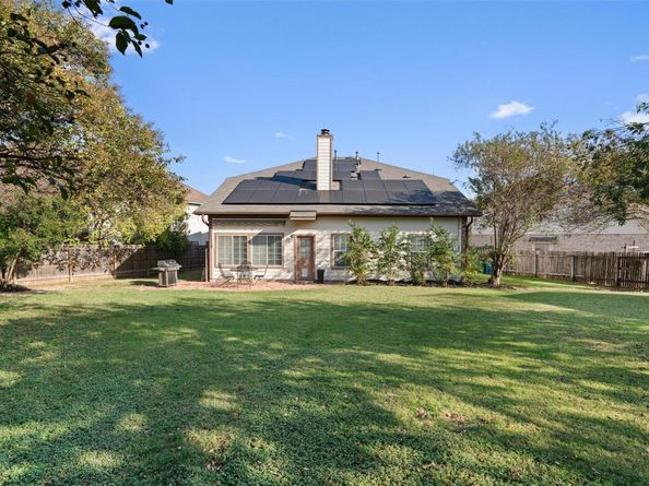 2910 S Phoenix CV, Round Rock TX 78665