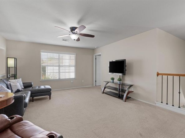 2910 S Phoenix CV, Round Rock TX 78665