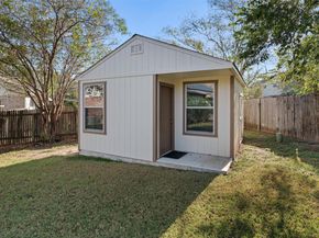 2910 S Phoenix CV, Round Rock TX 78665