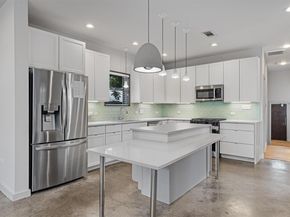 2207 New York Ave, Austin TX 78702