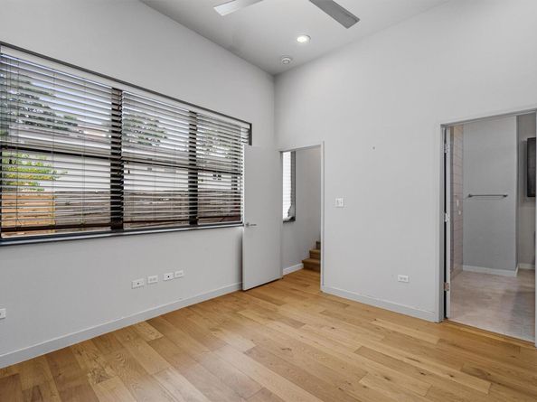2207 New York Ave, Austin TX 78702