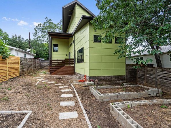 2207 New York Ave, Austin TX 78702