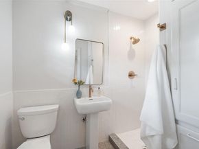 4607 Balcones DR, Austin TX 78731