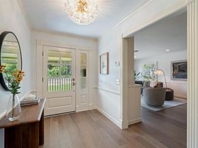 4607 Balcones DR, Austin TX 78731