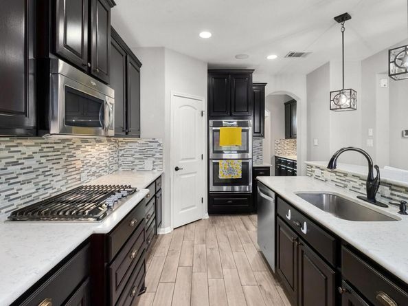 5109 Scenic Lake DR, Georgetown TX 78626