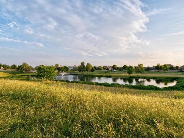 5109 Scenic Lake DR, Georgetown TX 78626