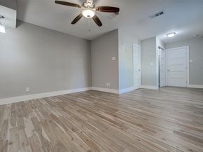 2200 E 14th ST 1, Austin TX 78702