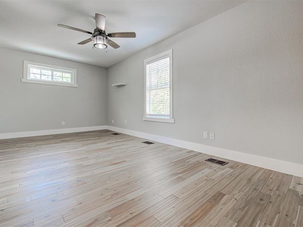 2200 E 14th ST 1, Austin TX 78702