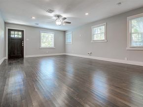 2200 E 14th ST 1, Austin TX 78702