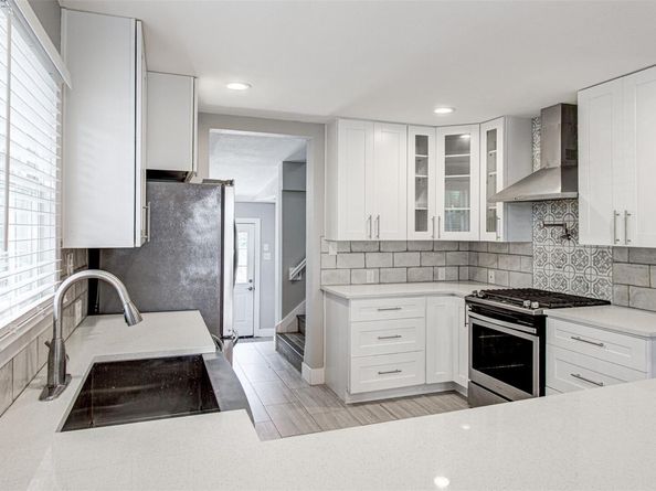 2200 E 14th ST 1, Austin TX 78702