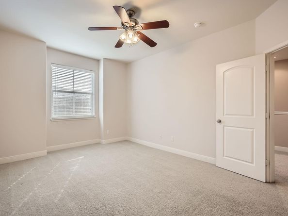 2210 Onion Creek PKWY 503, Austin TX 78747