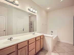2210 Onion Creek PKWY 503, Austin TX 78747