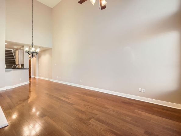 2210 Onion Creek PKWY 503, Austin TX 78747