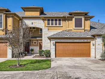 2210 Onion Creek PKWY