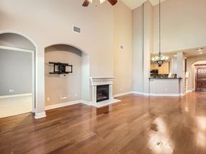 2210 Onion Creek PKWY 503, Austin TX 78747