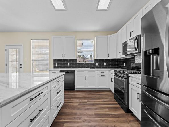 2015 Angelique CT, Leander TX 78641