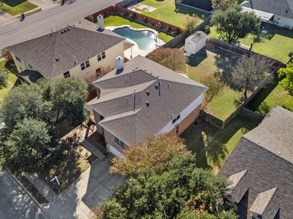 2015 Angelique CT, Leander TX 78641