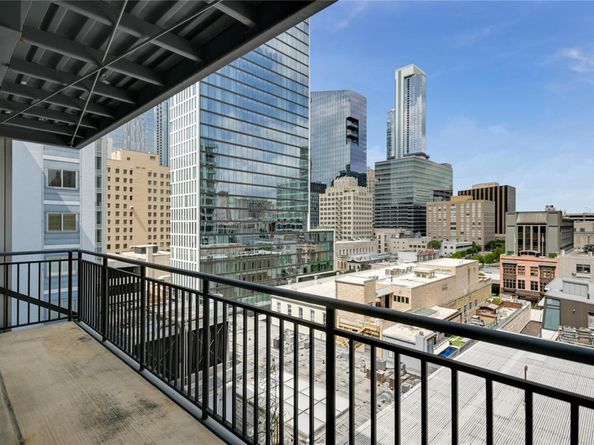 800 Brazos ST 1009, Austin TX 78701