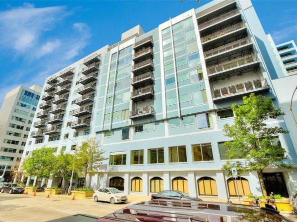800 Brazos ST 1009, Austin TX 78701
