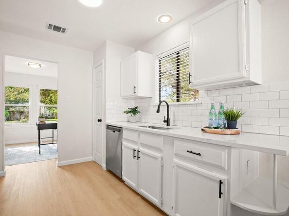 6002 Abilene TRL, Austin TX 78749