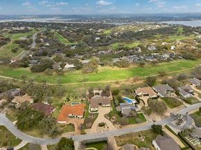 907 Vanguard ST, Lakeway TX 78734
