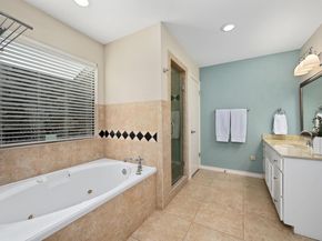 907 Vanguard ST, Lakeway TX 78734