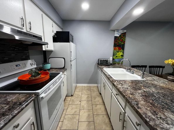 6501 East Hill DR 105, Austin TX 78731