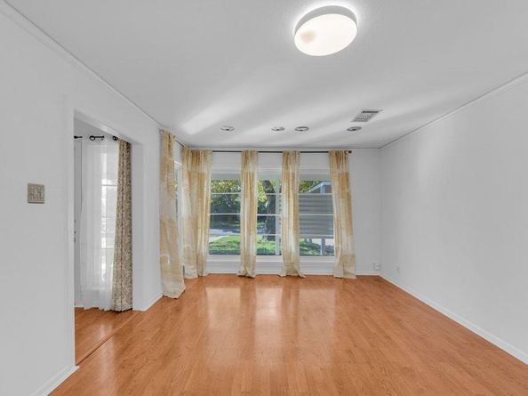 1224 Corona DR, Austin TX 78723