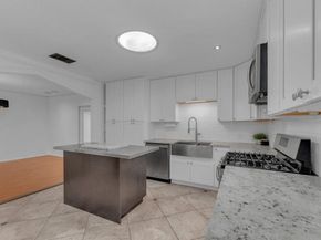 1224 Corona DR, Austin TX 78723