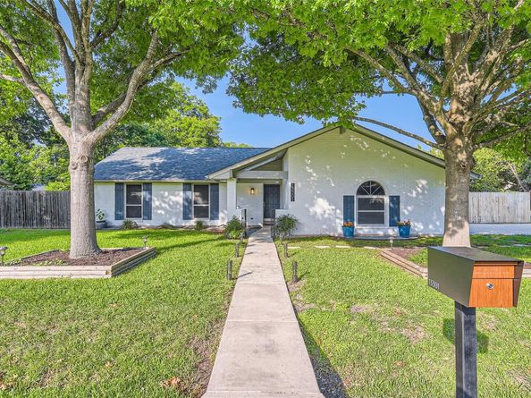 13301 Wisterwood ST, Austin TX 78729