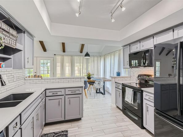 13301 Wisterwood ST, Austin TX 78729