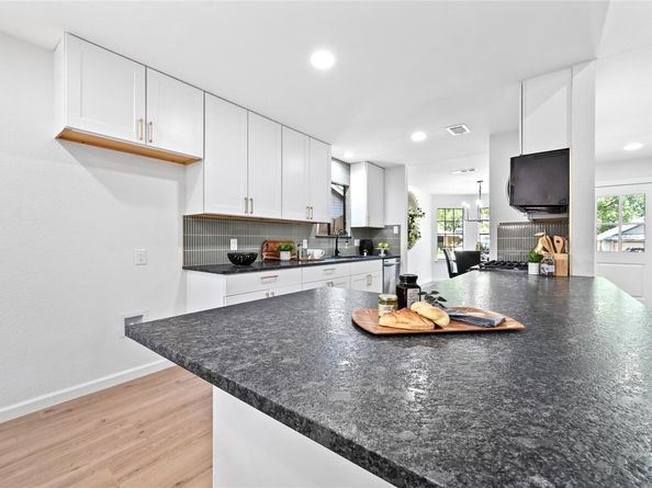 9902 Willers WAY, Austin TX 78748