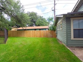 13604 Caldwell DR 25, Austin TX 78750