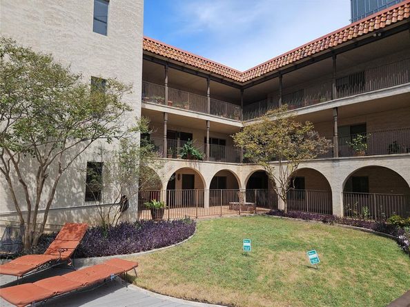 505 W 7th ST 108, Austin TX 78701