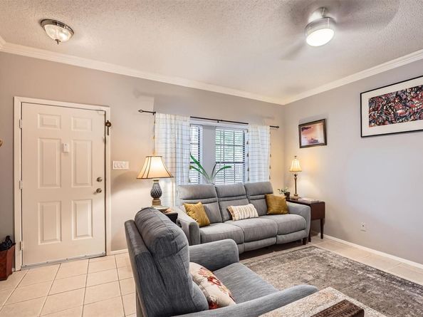 11901 Swearingen DR 30, Austin TX 78758