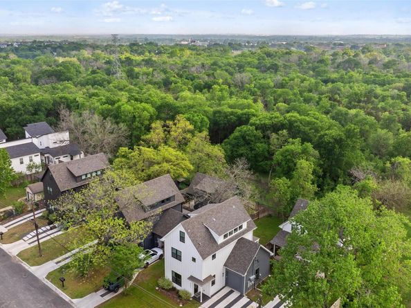 5701 Tura LN 1, Austin TX 78721