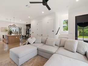 5701 Tura LN 1, Austin TX 78721