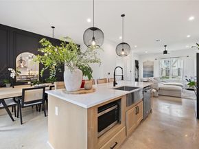 5701 Tura LN 1, Austin TX 78721